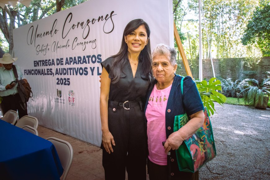 El DIF Cuernavaca entrega apoyos  con la subasta Uniendo Corazones