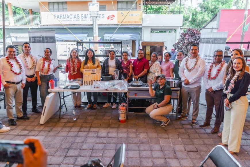 Refuerza SEDIF comedores escolares  con equipos y con utensilios de cocina