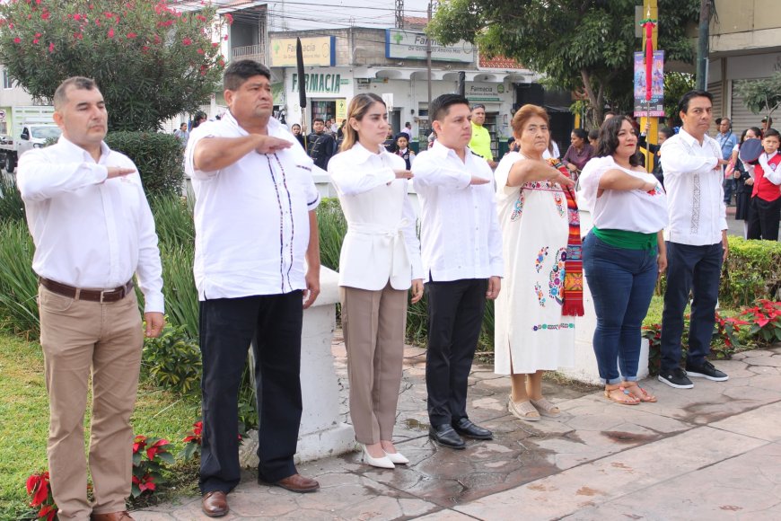 Fue en ambiente festivo y patriótico  el desfile por la Revolución en Jojutla