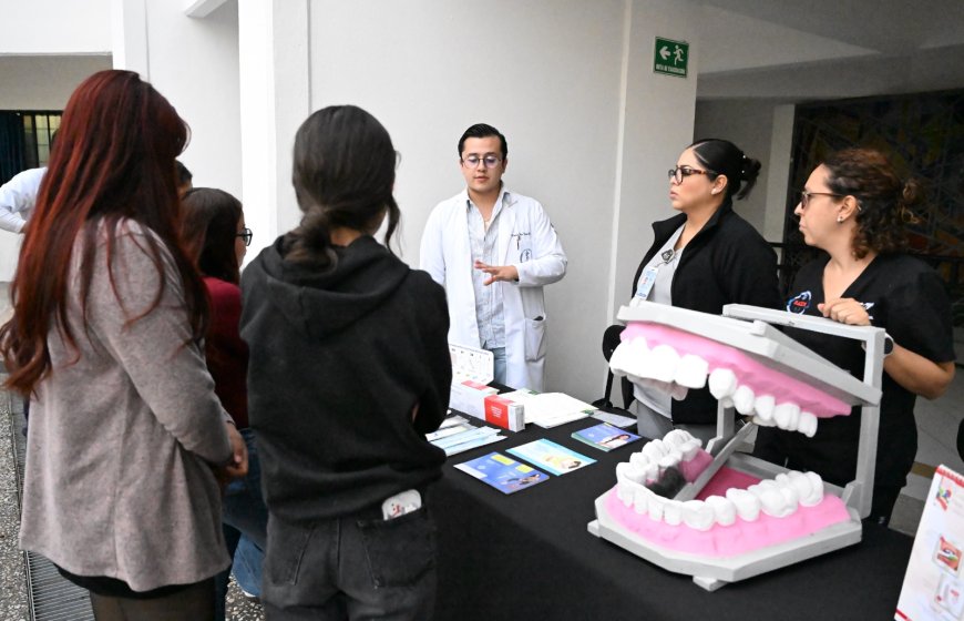 Facultad de Farmacia realizó la  24 Feria de Prevención del VIH