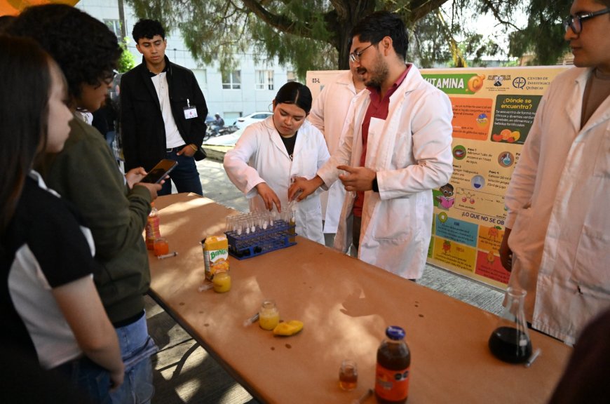 Con Puertas Abiertas, difunde CIQ oferta  educativa a estudiantes de bachillerato