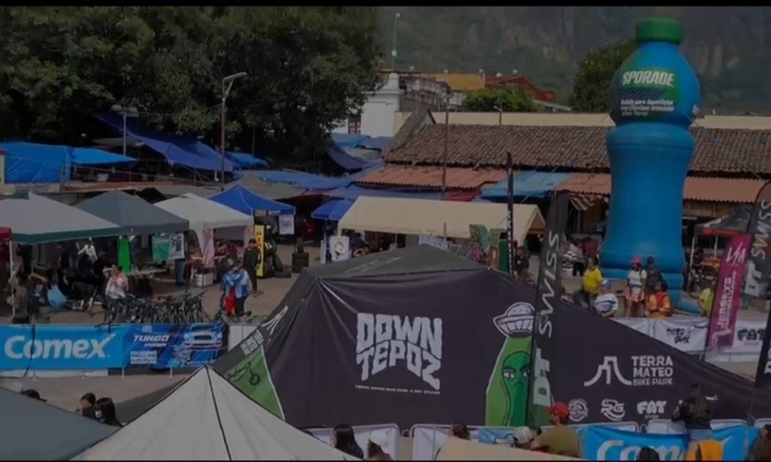 Se vivió la 4a edición del Down Tepoz '25, competencia de descenso urbano