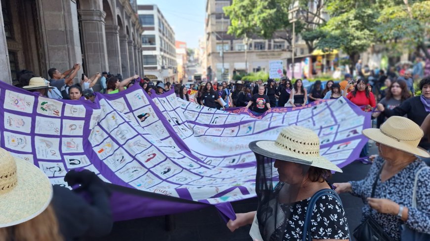 Tomaron mujeres calles de Cuernavaca ante violencia