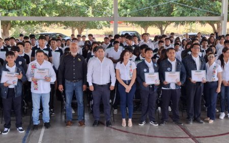 Se reconoce el talento del CECYTE Morelos, en Ayala