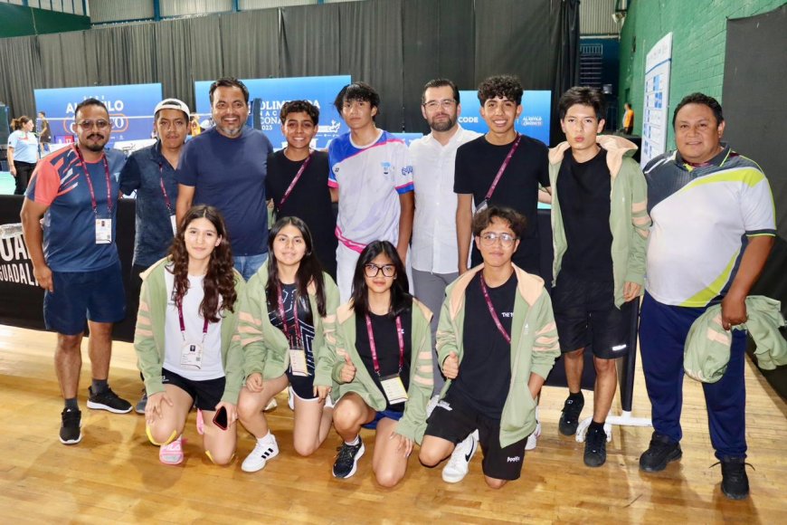 Destaca entrenador apoyo otorgado a morelense destacado en bádminton