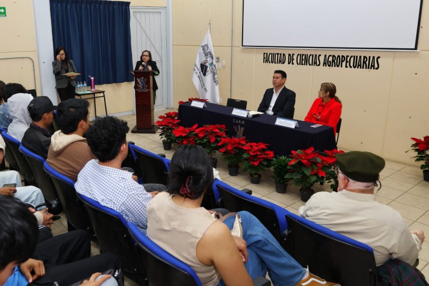 Ciencias Agropecuarias celebró  Día Nacional de la Nochebuena
