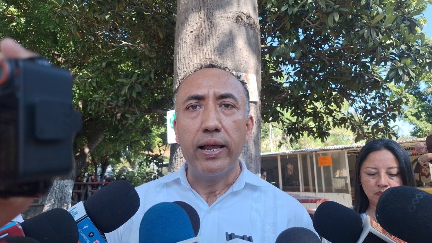 Los maestros dicen ser  víctimas de la extorsión