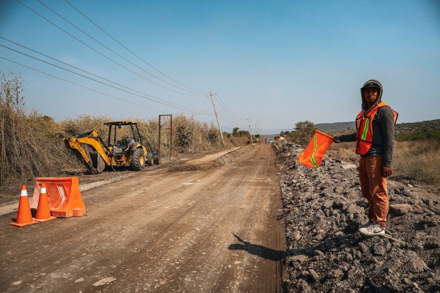 Se registran avances en la vía Chiverías-Puente de Ixtla