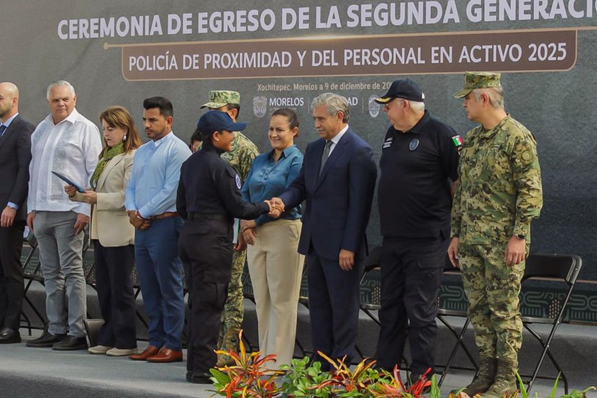 José Luis Urióstegui respalda  a los nuevos agentes policiacos