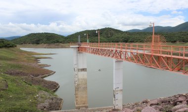 Alcanza casi la mitad de capacidad  el agua en las presas del estado