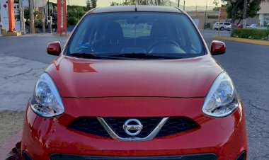 Recuperan agentes policíacos  un auto March con alteraciones