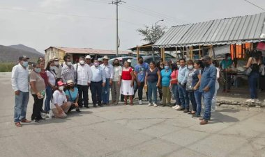 Costó medio millón de pesos la salida de procesados de Hueyapan