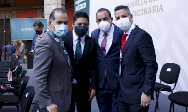 Acudió C. Blanco ayer a la 112  Asamblea General del Seguro Social