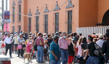 Menores de 15-17 años abarrotan módulos de vacunación en Cuautla