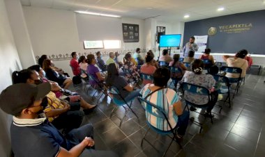 Capacitan a comerciantes de Yecapixtla sobre billetes falsos