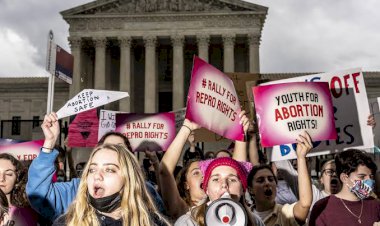 Histórico: echan abajo derecho al aborto en Estados Unidos