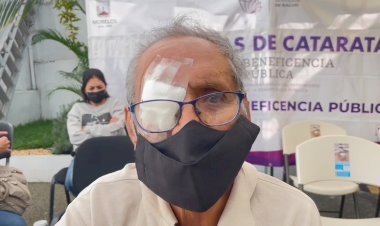 Beneficiarios de cirugías gratuitas de ojos agradecen el respaldo
