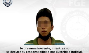 Supuestamente, navajeó a su esposa, por lo que fue formalmente detenido