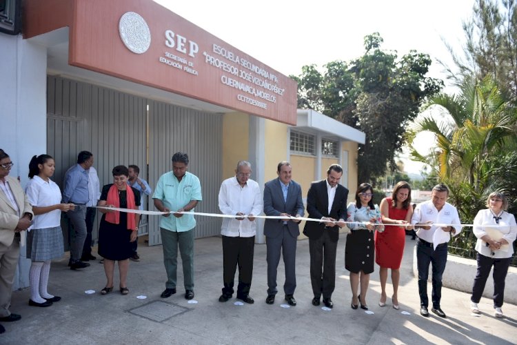Inaugura Cuauhtémoc instalaciones escolares