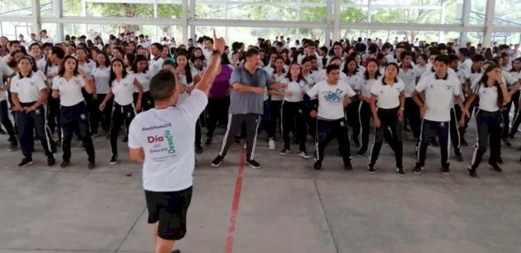 Más de mil alumnos, docentes y administrativos se sumaron en Jojutla al Día del Desafio 2019