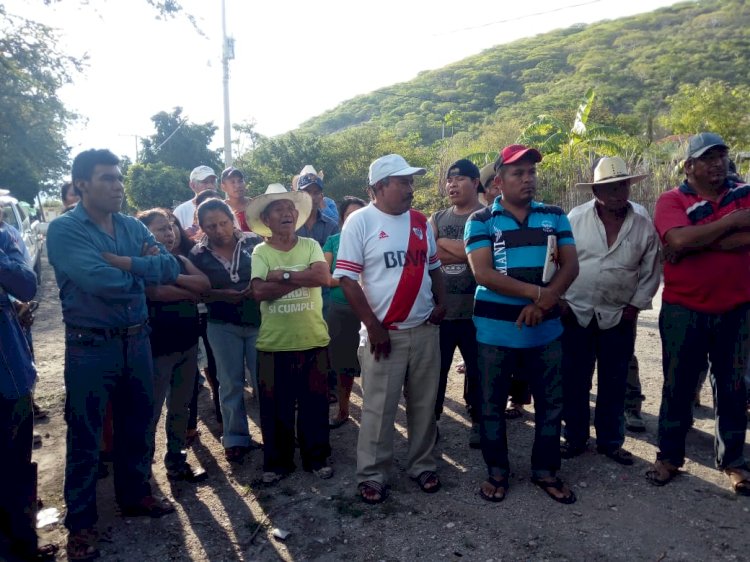 Exigen integrantes de Antorcha de Ayala se regularice el servicio del agua potable