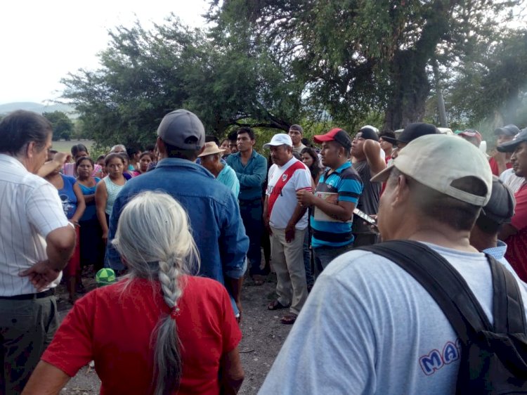 Exigen integrantes de Antorcha de Ayala se regularice el servicio del agua potable