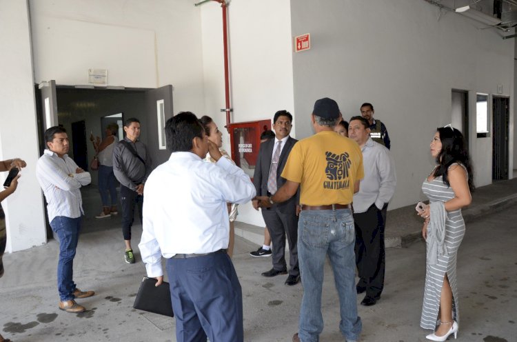Recorrieron abogados las nuevas instalaciones de la FGE en Temixco