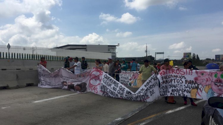 Coinciden vecinos de Jiutepec y jóvenes en bloqueos, otra vez