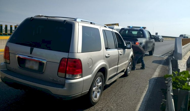 Apoya la Guardia Nacional a chofer en la carretera México-Cuernavaca