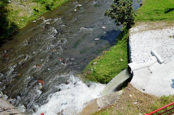 Basura y descargas residuales son los  problemas que enfrenta el río Cuautla