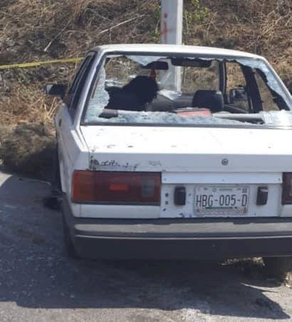 Asesinan a dos hombres en un Tsuru, en Tepoztlán