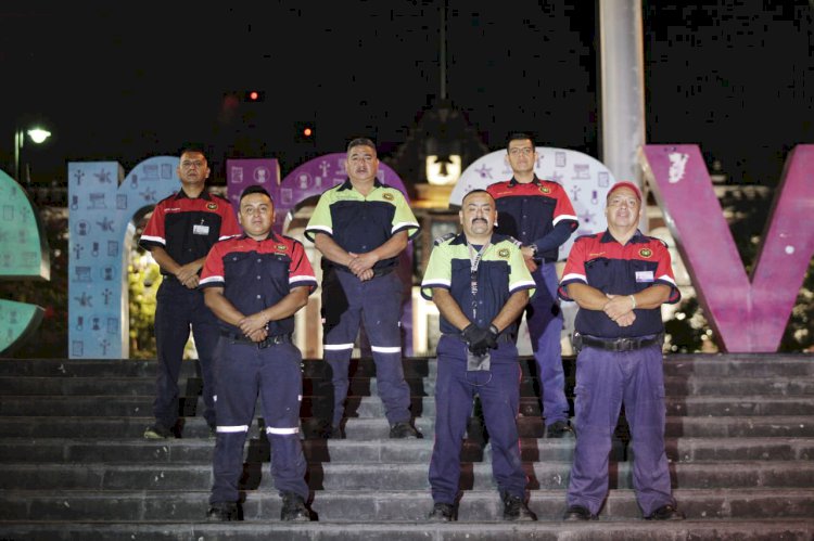 Hacen reconocimiento a los bomberos de Cuernavaca
