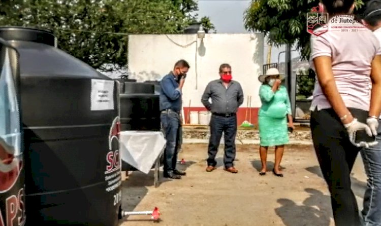 SCAPSJ entrega tinacos de agua  potable para consumo comunitario