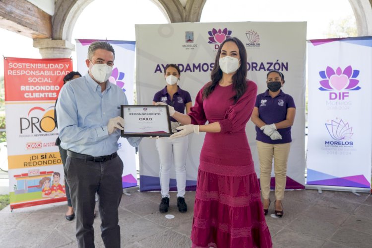 DIF Morelos recibe apoyo de tiendas OXXO para los mayores