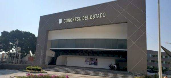 Urge reforzar sanidad en el congreso: Javier García