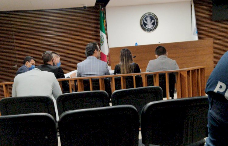 Juez prohibió a Villalobos acercarse al ayuntamiento
