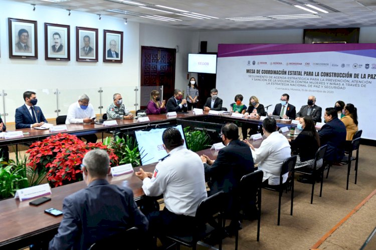 Gobierno federal y estatal reunidos para el seguimiento de la estrategia nacional contra la violencia de género en Morelos