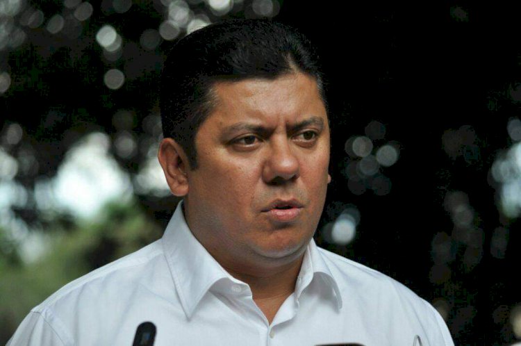 Confirma Javier Bolaños  que ya renunció al PAN