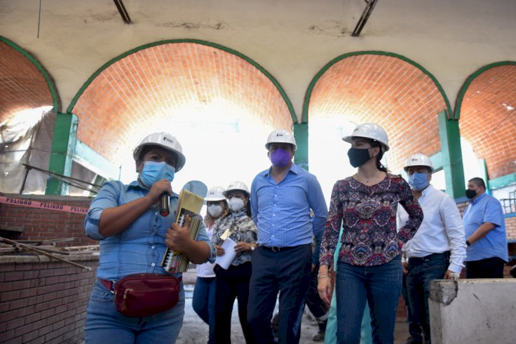 Acudió Cuauhtémoc Blanco a supervisar obras en mercado de Zacatepec