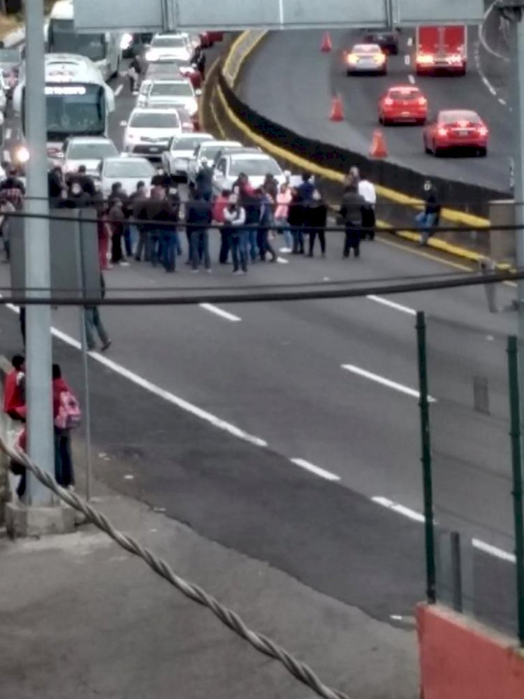 Bloquearon autopista en Tres Marías por la exigencia de un cuerpo
