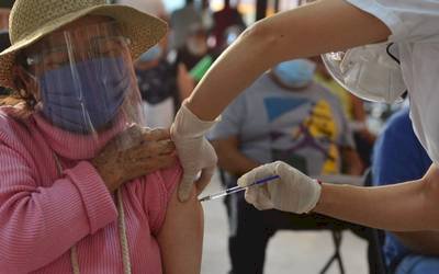 Este viernes, esperan seis mil  personas de Yecapixtla la vacuna