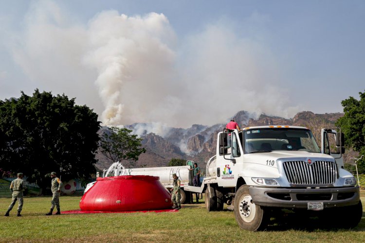 Control de incendio en Tepoztlán se mantiene al 20 por ciento