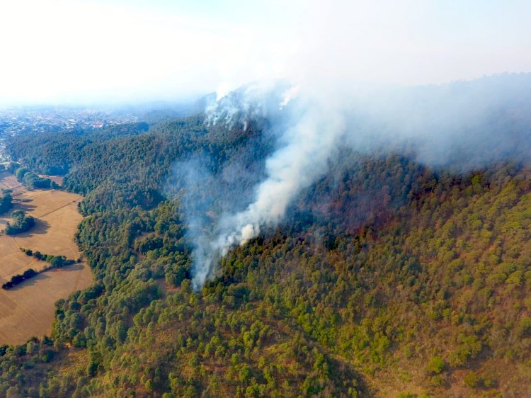 Reportan 80 por ciento de control en incendio Huitzilac