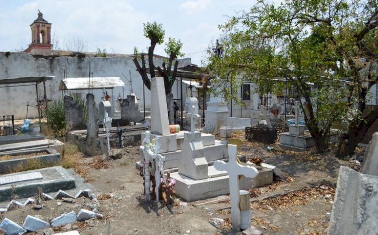 Sí abrirán cementerios en Cuautla  para visitar a las mamás difuntas