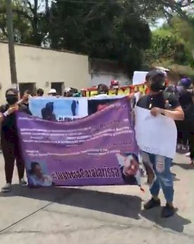 Exigen Colectivos feministas parar  la ola de crímenes en Cuautla