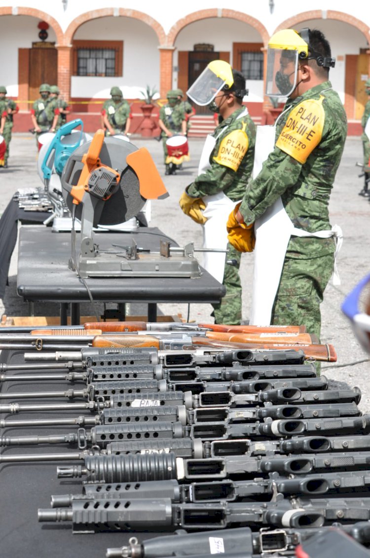 Armas cortas, largas y cartuchos,  entre lo destruido ayer en Morelos