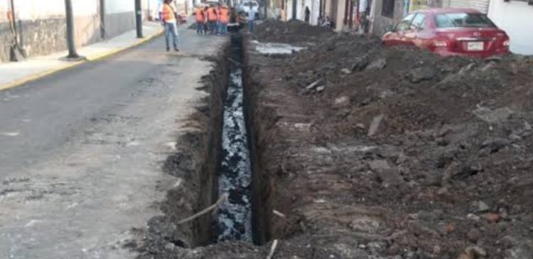 Falta agua entubada y drenaje  a una cuarta parte de Morelos