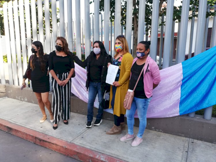 Comunidad transexual exige a diputados legislar por su causa