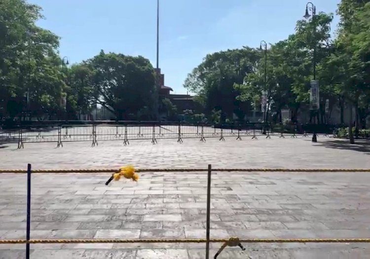 De nueva cuenta, la Plaza de Armas del Centro Histórico, fue cerrada al público
