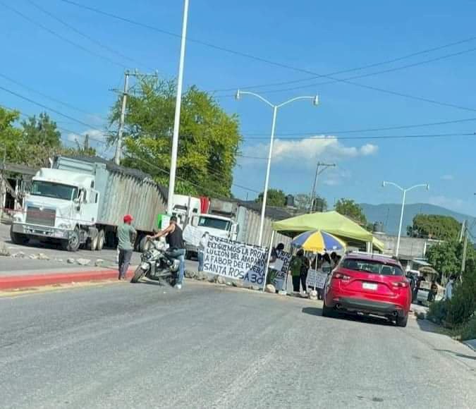 Con nuevo bloqueo, reiteran exigencia de predio al edil de Tlaltizapán